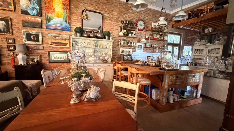  Bedroom Property for Sale in Viljoenskroon Rural Free State